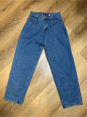 Levi’s Silver Tab Baggy - Vintage - sz 29 - missing back patch